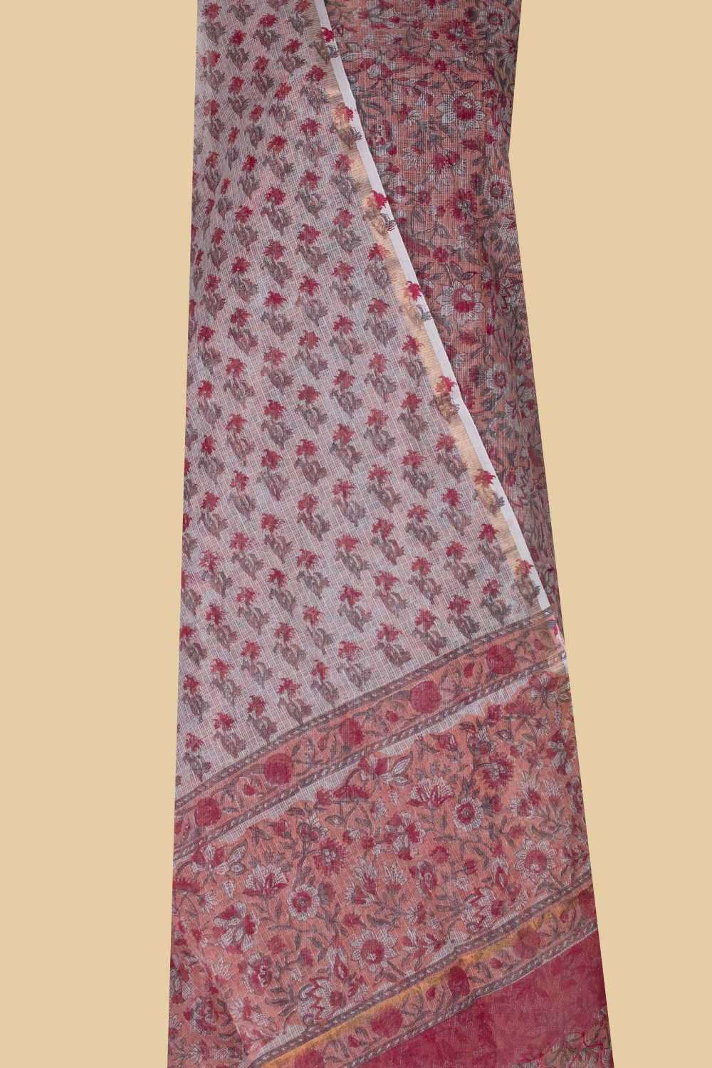 Unstitched Suits - Matkatus 