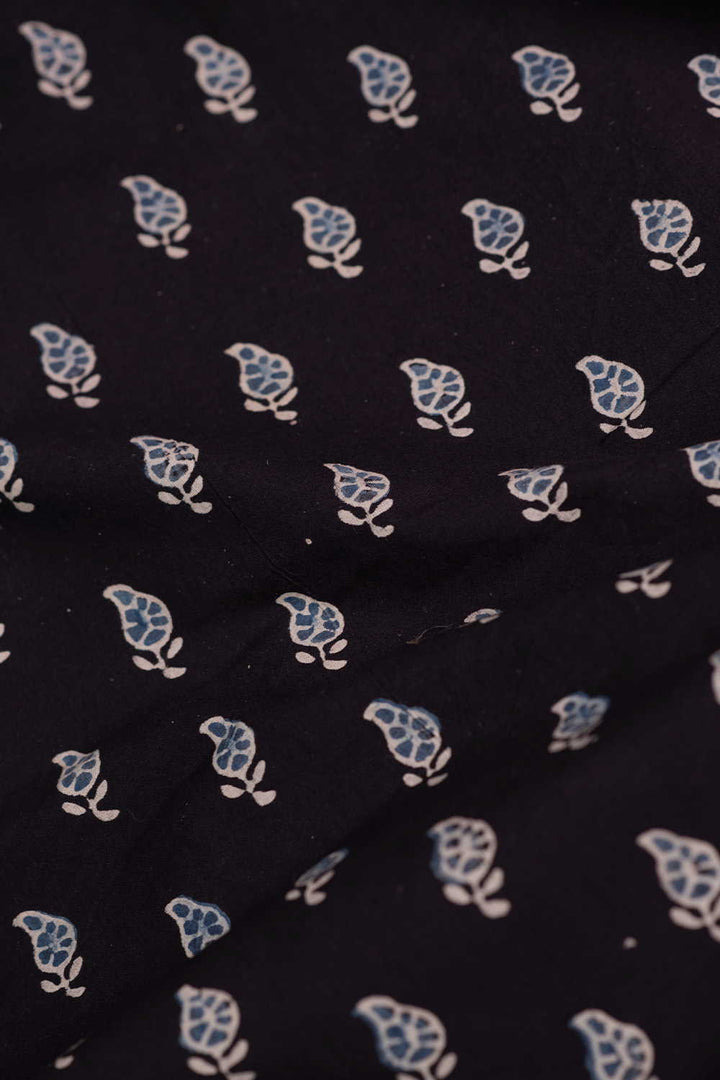 Block Printed Fabric - Matkatus 