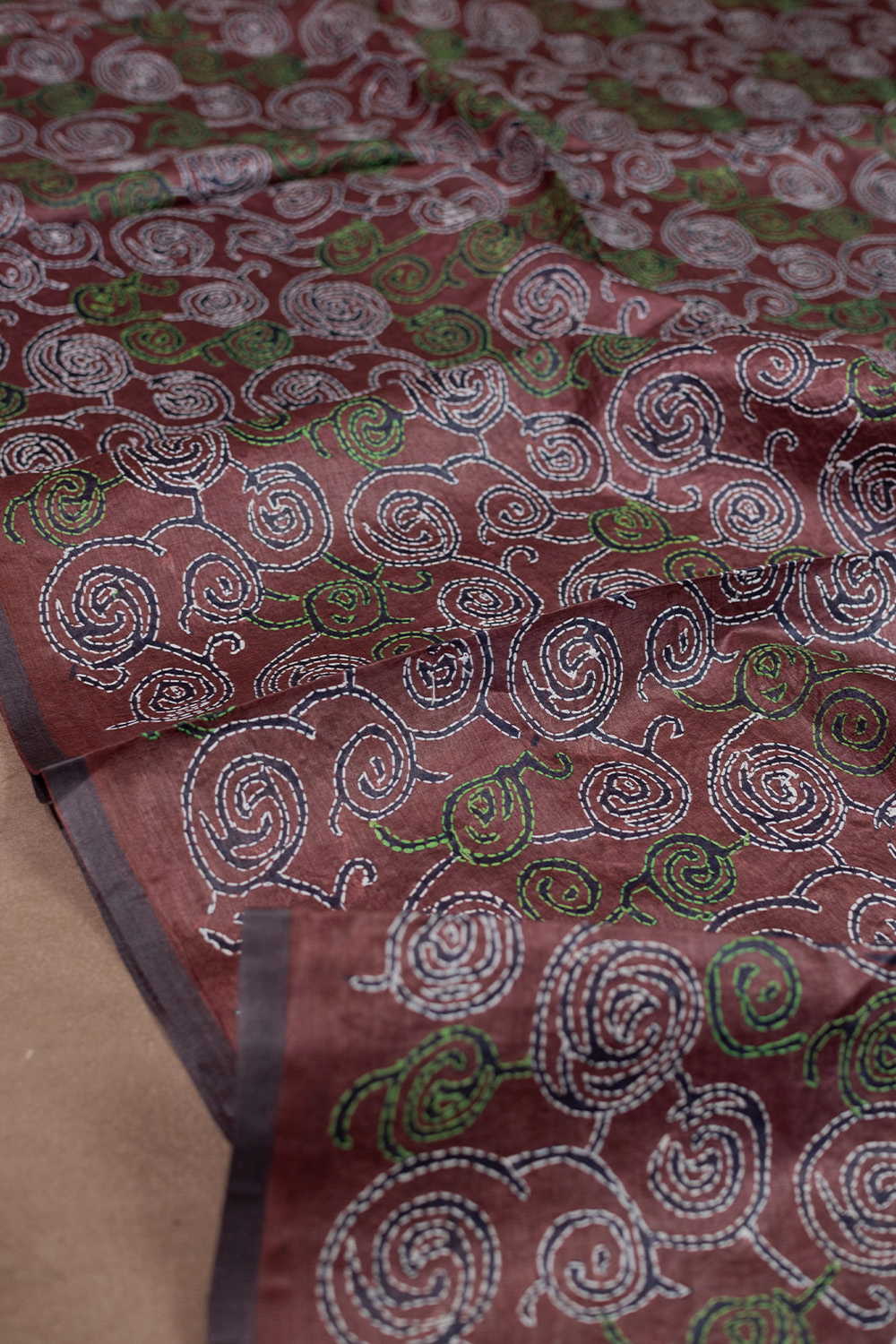Tussar Silk Dupatta - Matkatus 