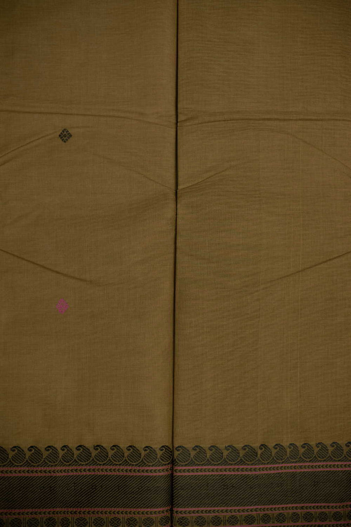 Saree-Matkatus 