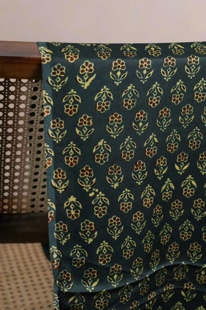 Ajrak fabrics - Matkatus