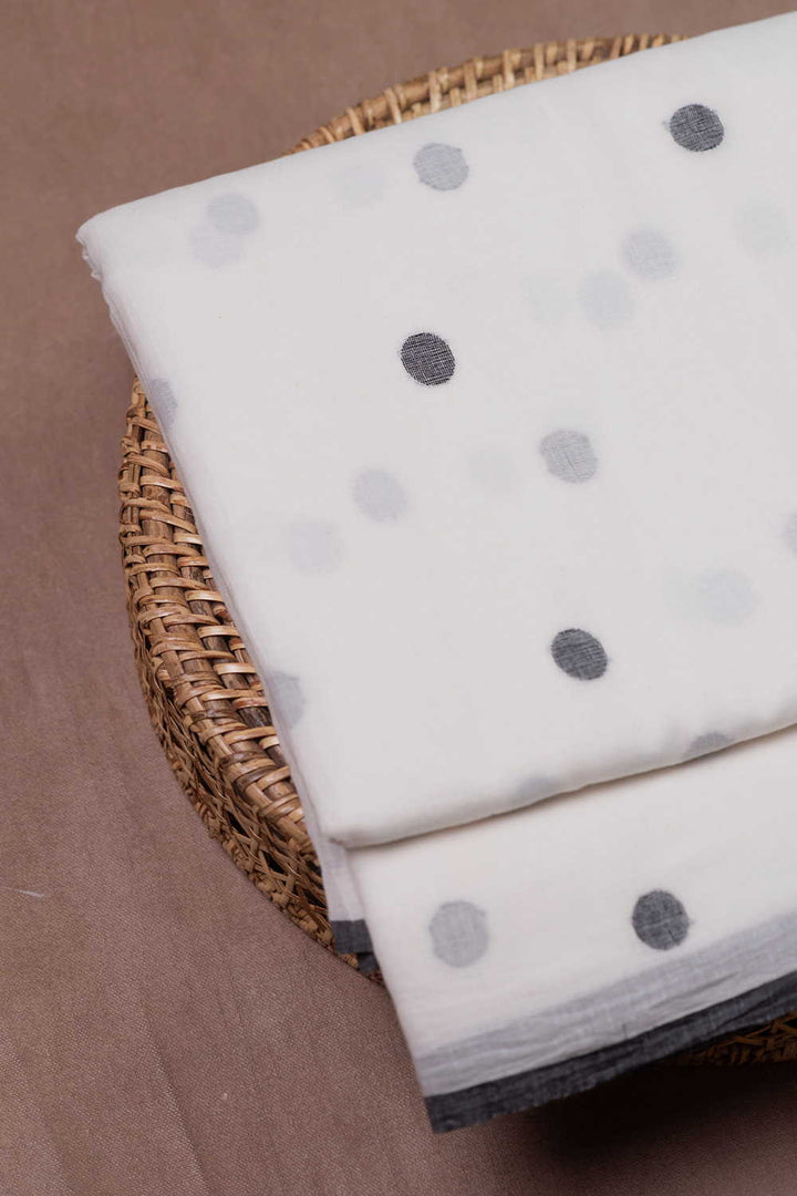 Jamdani Fabric - Matkatus 