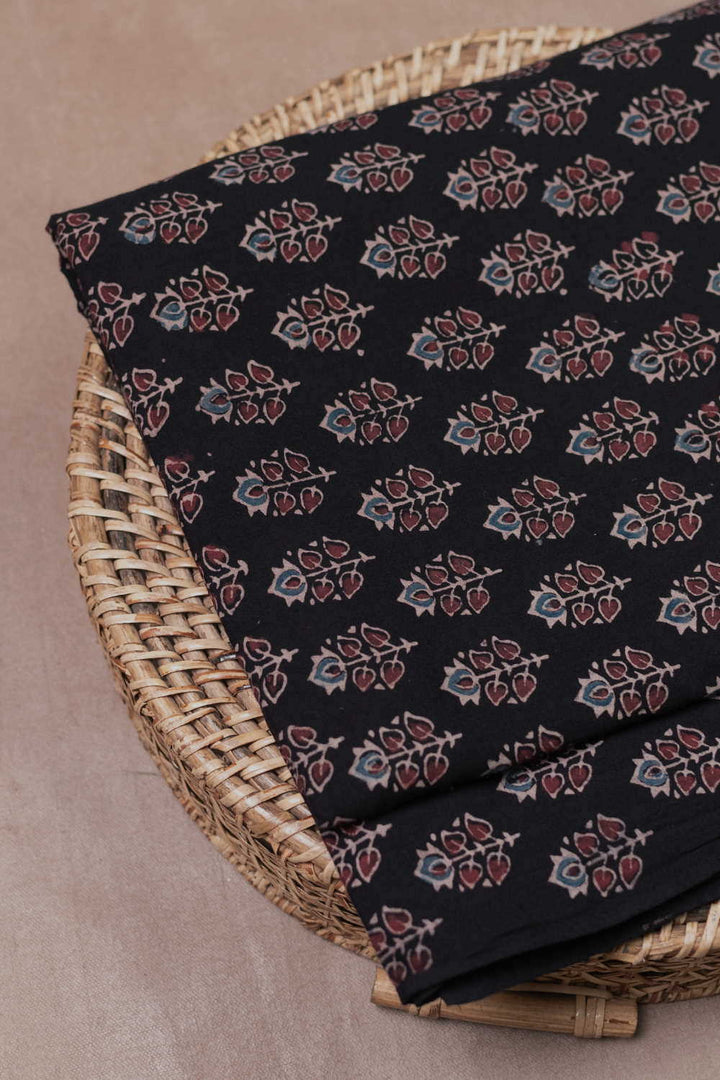 Cotton Fabric-Matkatus