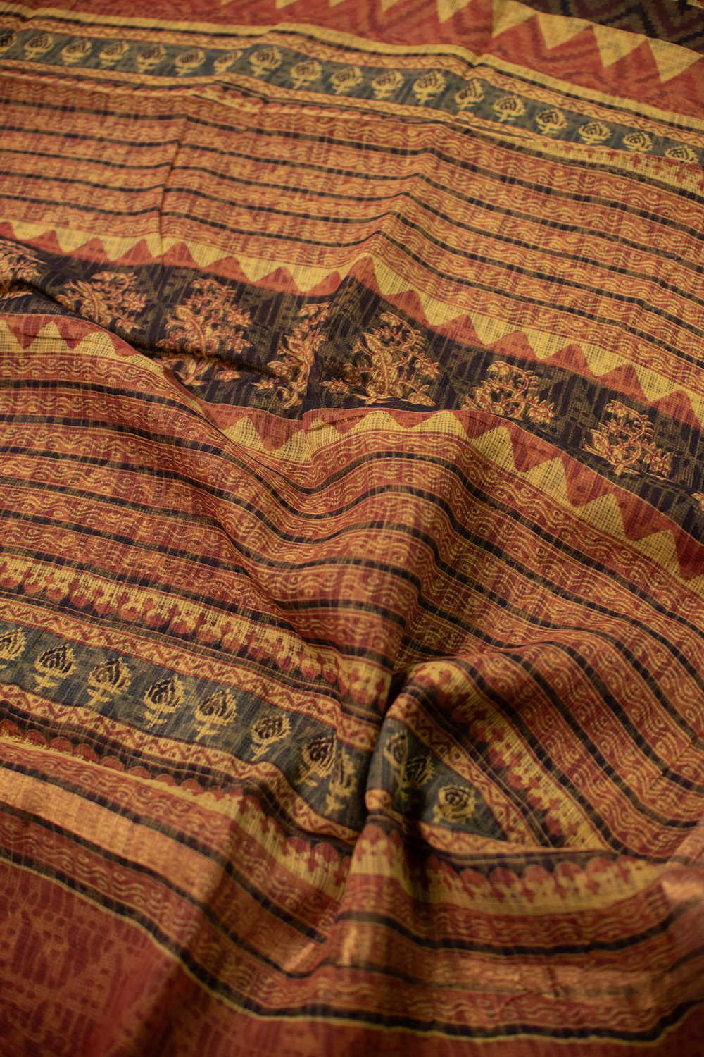 Sarees - Matkatus 