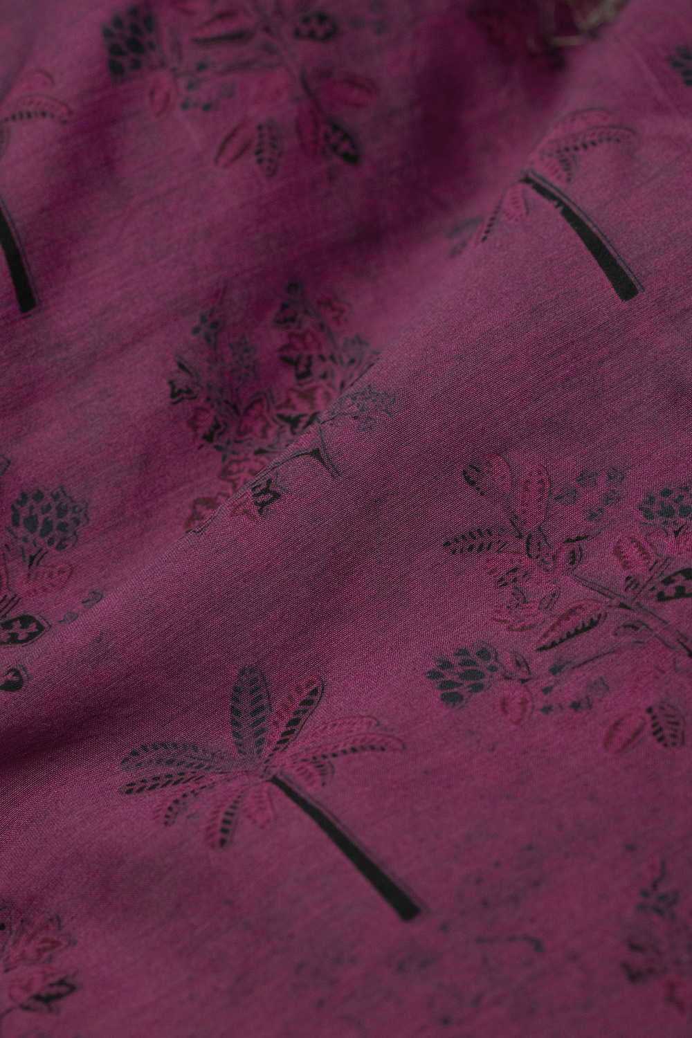 Block Printed Silk Cotton Fabric - Matkatus 
