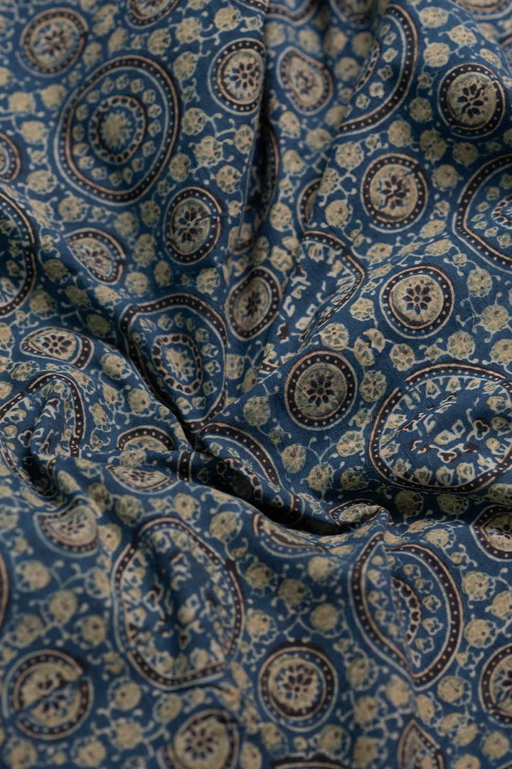Block Printed Fabric - Matkatus 