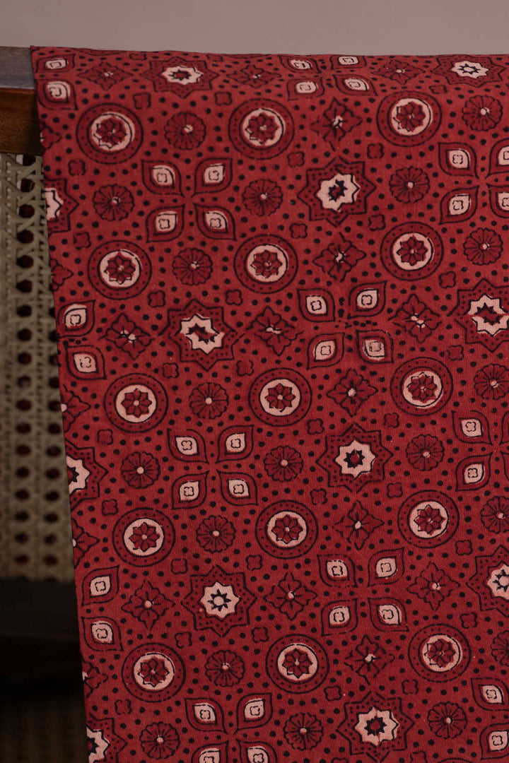 Block Printed Fabric - Matkatus 