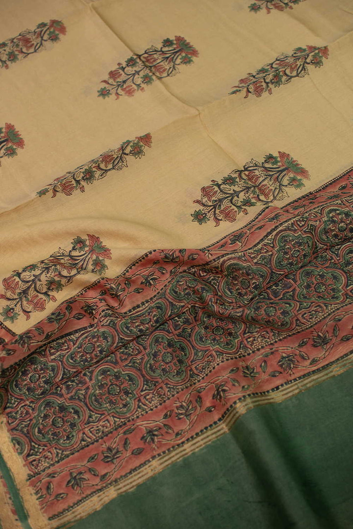Dupattas - Matkatus