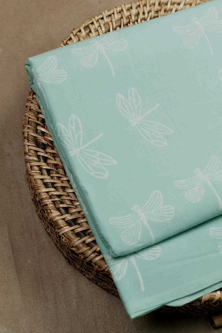 Dragon Fly - Green Sanganeri Cotton Fabric - 1.6 M