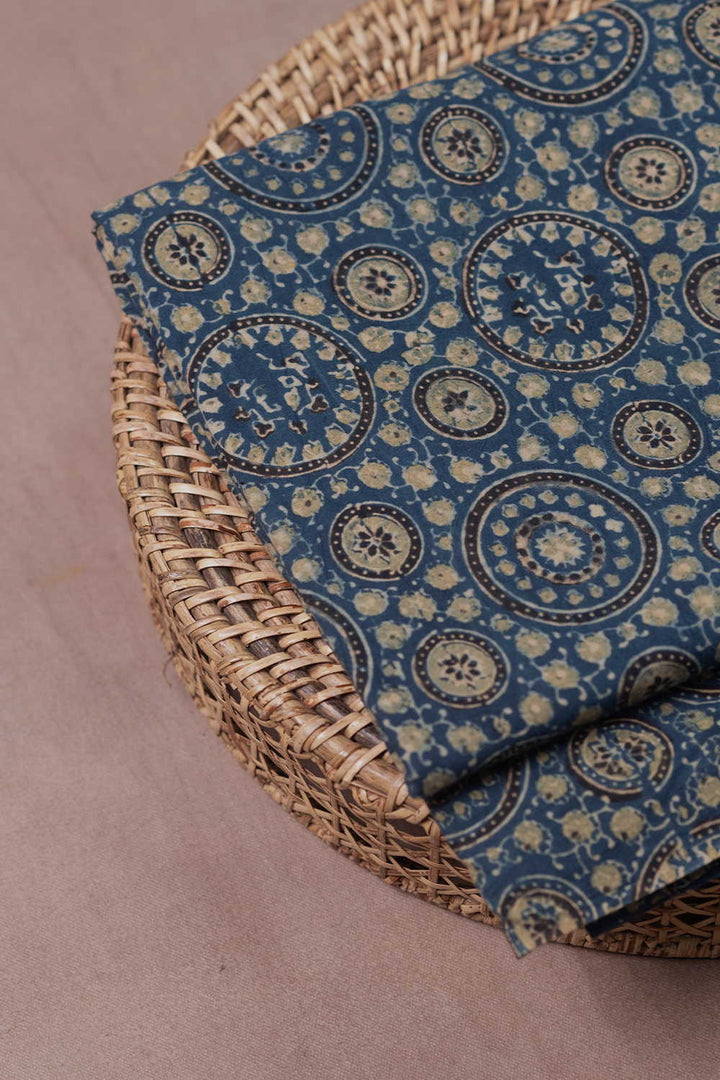 Cotton Fabric - Matkatus 