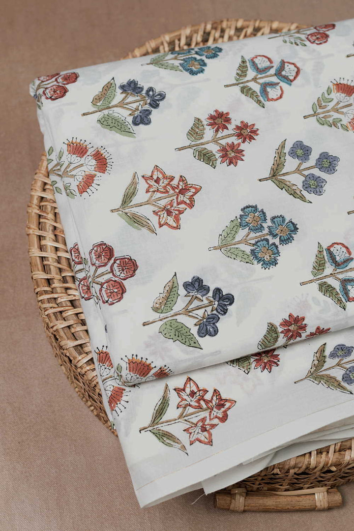 Prettiest Butta - Cream Sanganeri Cotton Fabric
