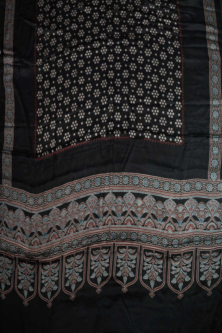 Ajrak Print Suits-Matkatus 