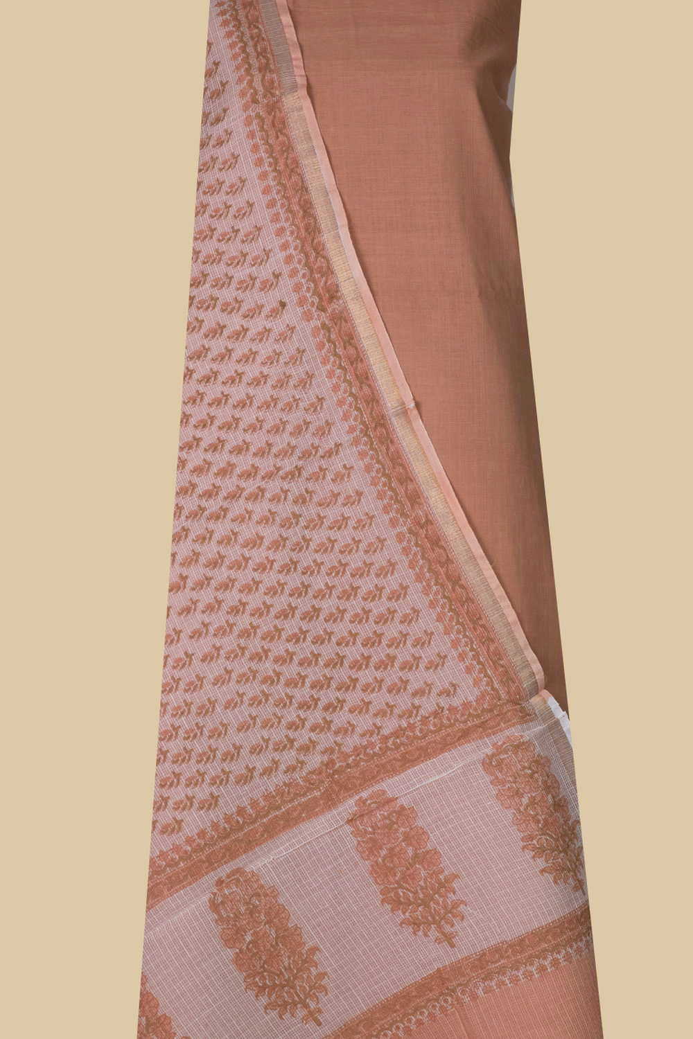 Top & Dupattas - Matkatus 