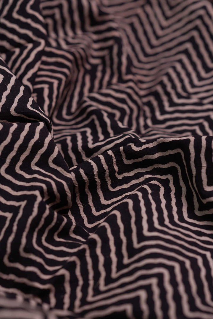 Ajrak Fabric - Matkatus 