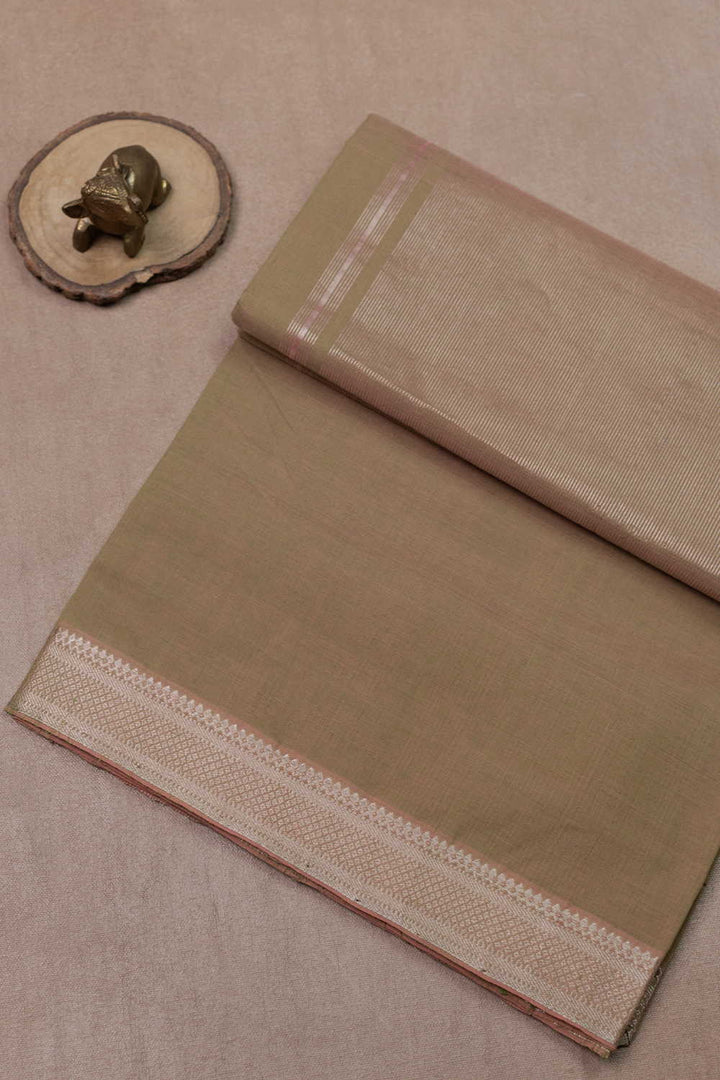 Saree - Matkatus 