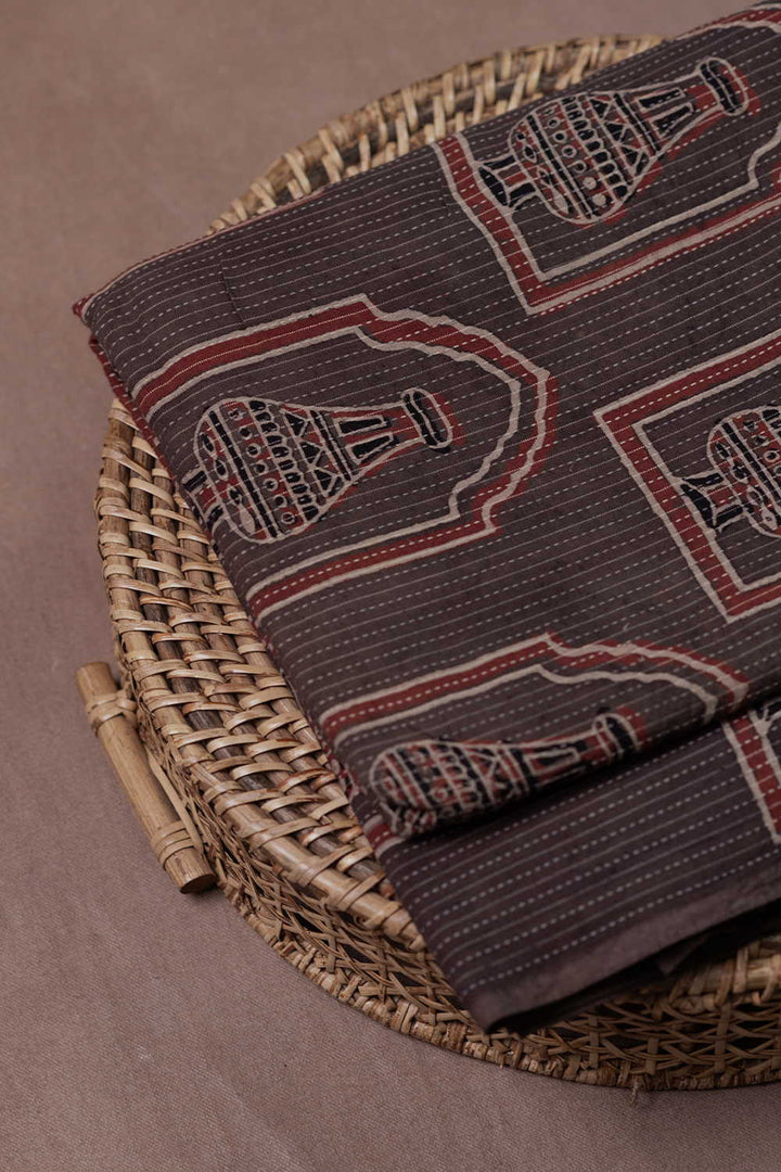 Ajrak Fabric - Matkatus