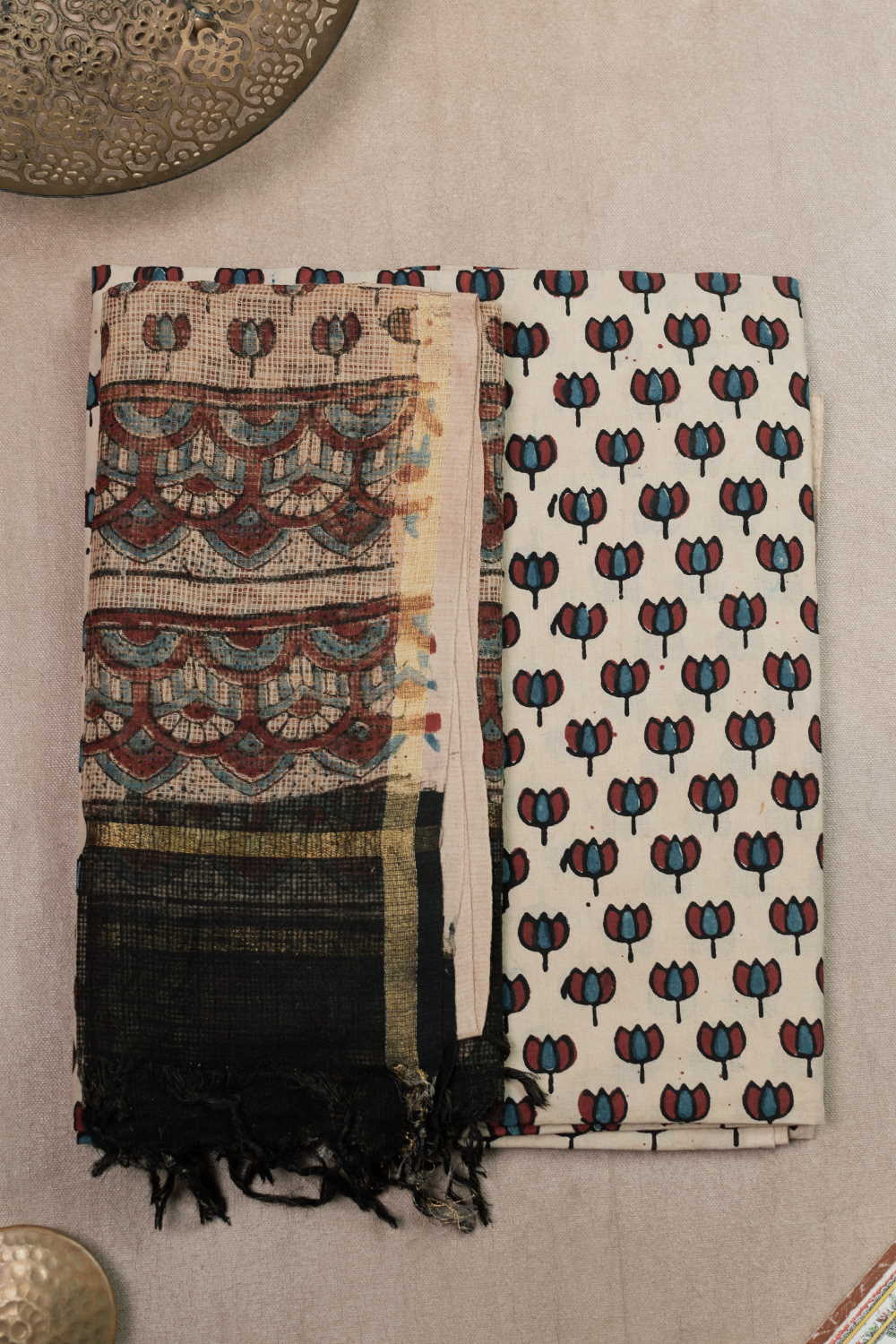 Ajrak Suits-Matkatus 