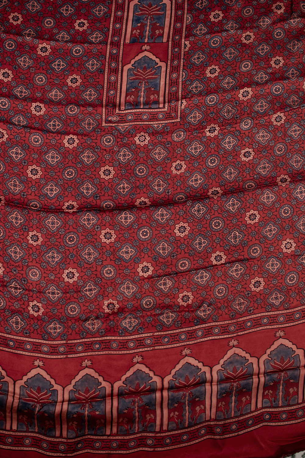 Top & Dupatta - Matkatus