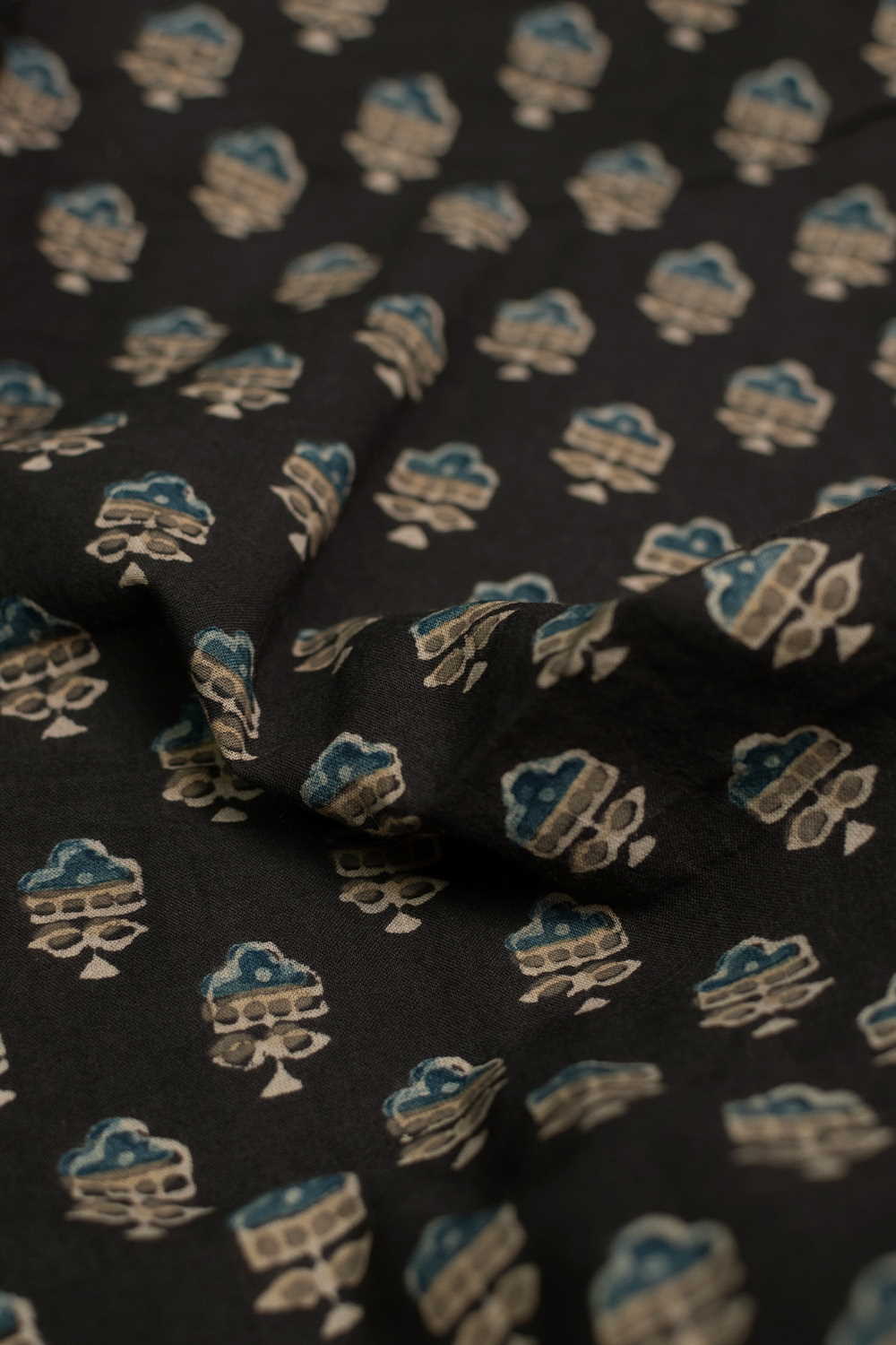 Ajrak Fabric - Matkatus 
