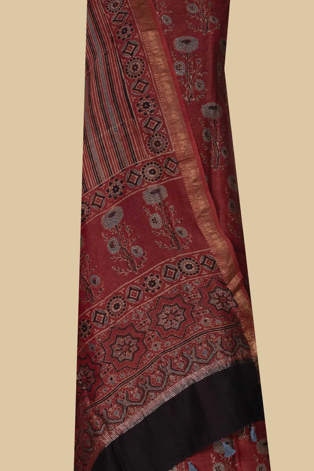 Top and Dupatta - Matkatus 