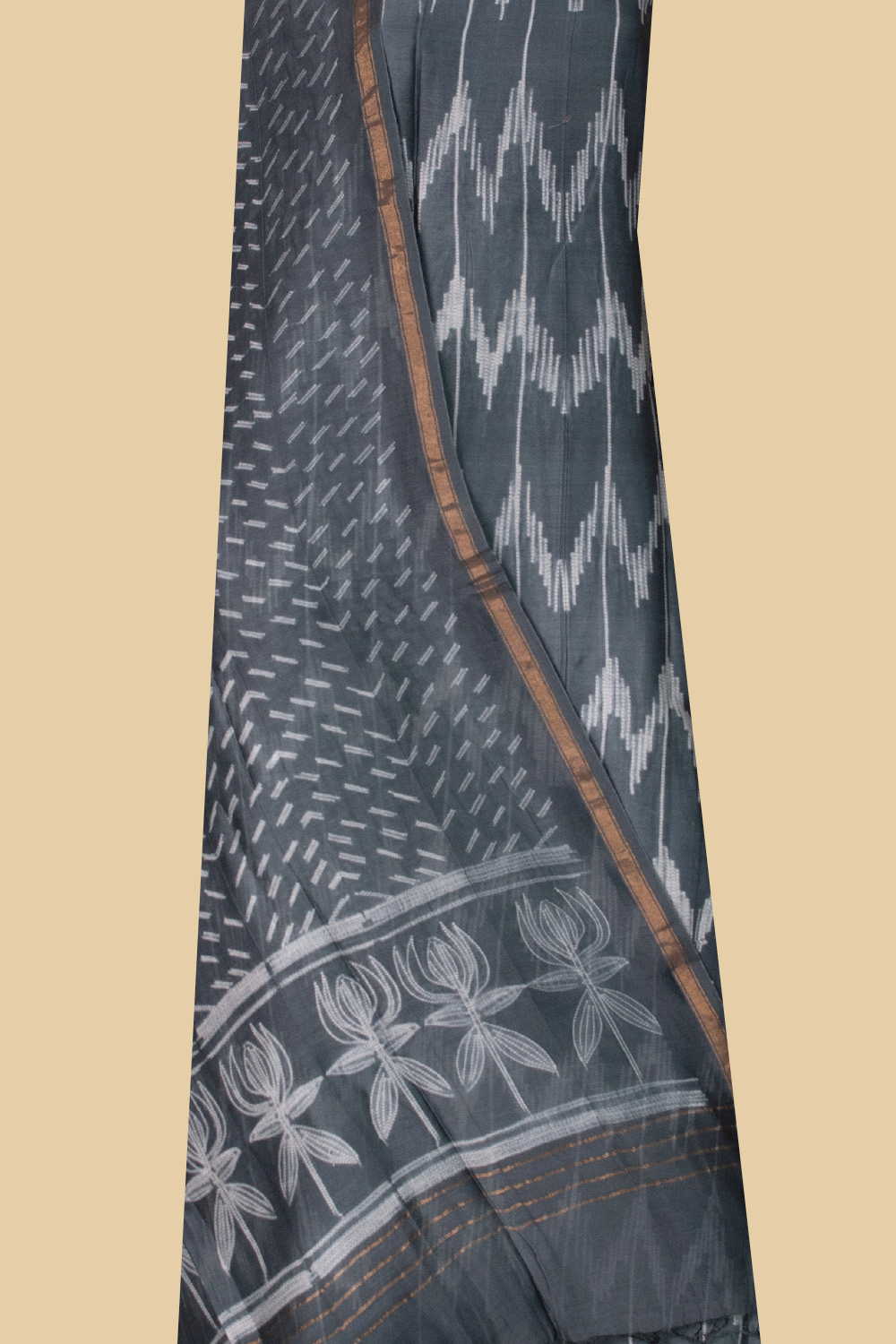 Shibori Suits - Matkatus 