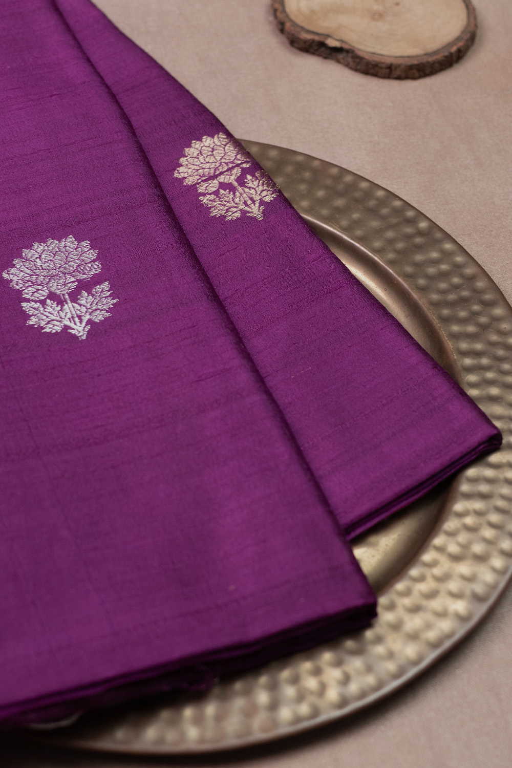 Silk Fabric - Matkatus 