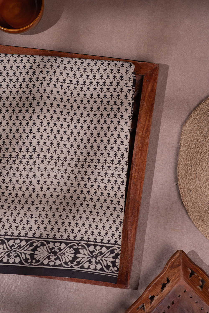 Mul Mul Cotton Sarees - Matkatus 
