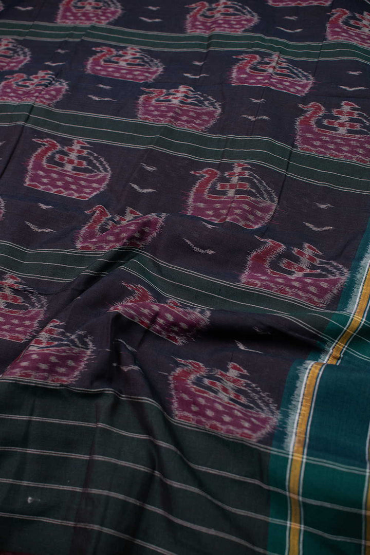 Sarees - Matkatus