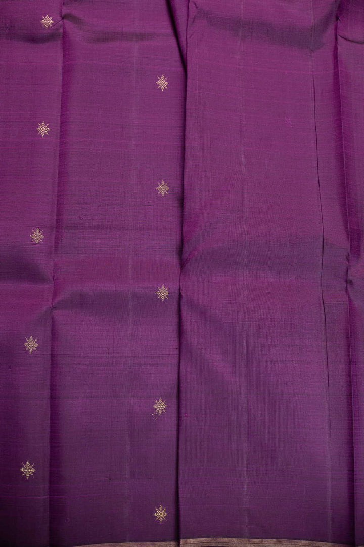 Pattu Saree - Matkatus 