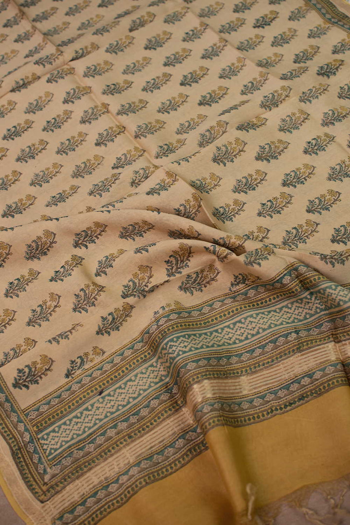 Dupattas - Matkatus