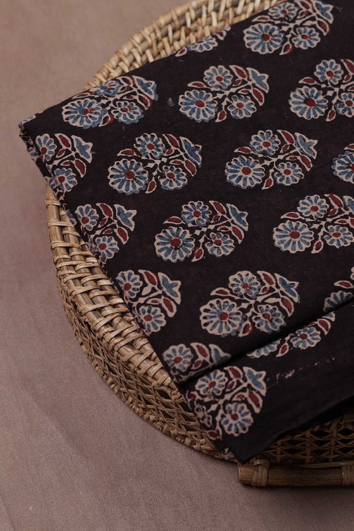 Ajrak Print Fabric - Matkatus