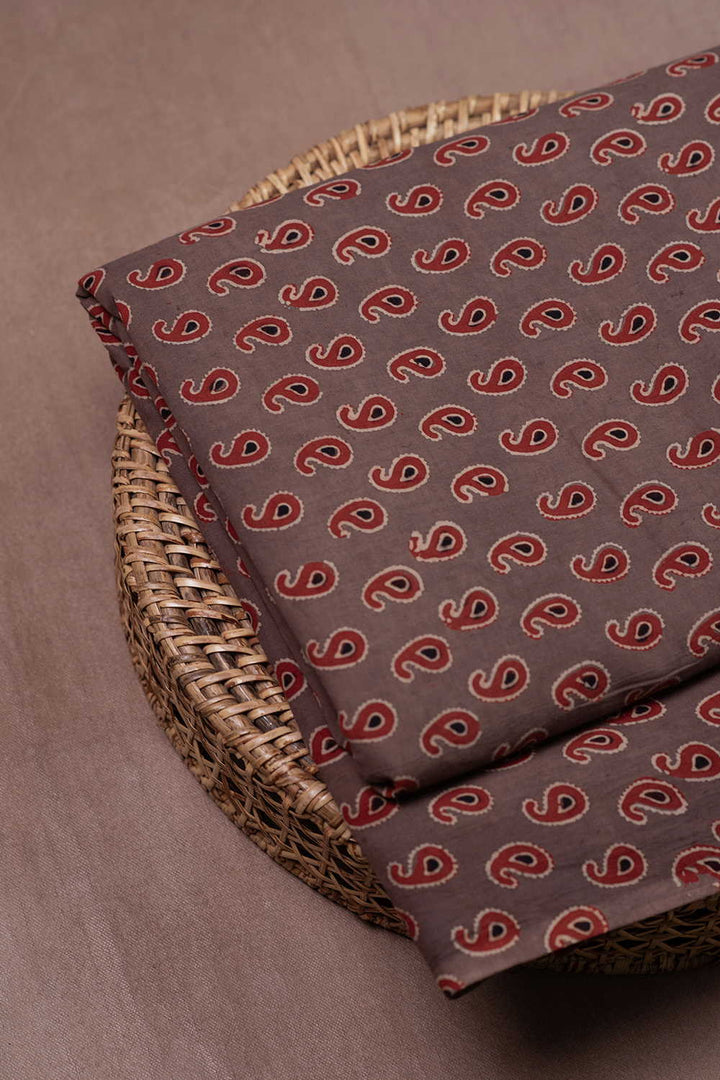 Block Printed Fabric - Matkatus 