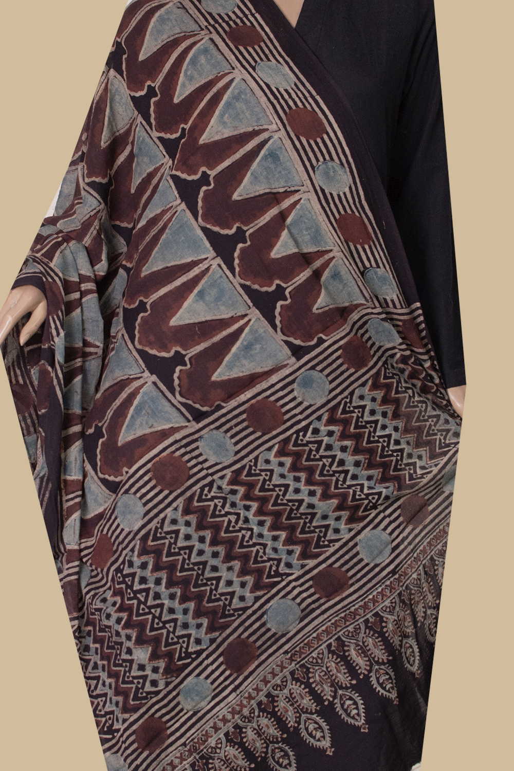Ajrak Dupatta - Matkatus 