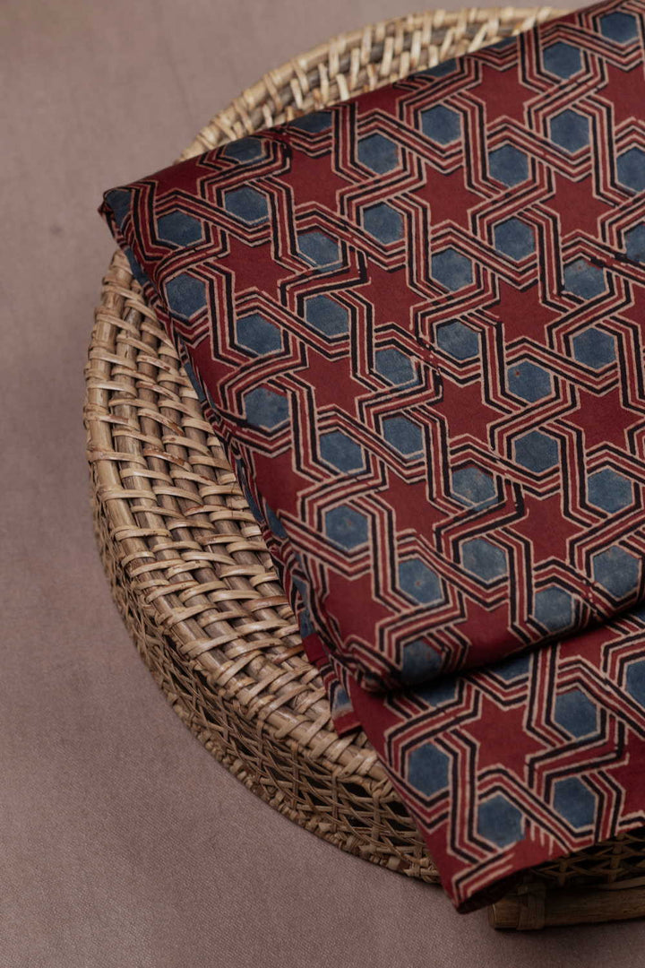 Ajrak Print Fabric - Matkatus 