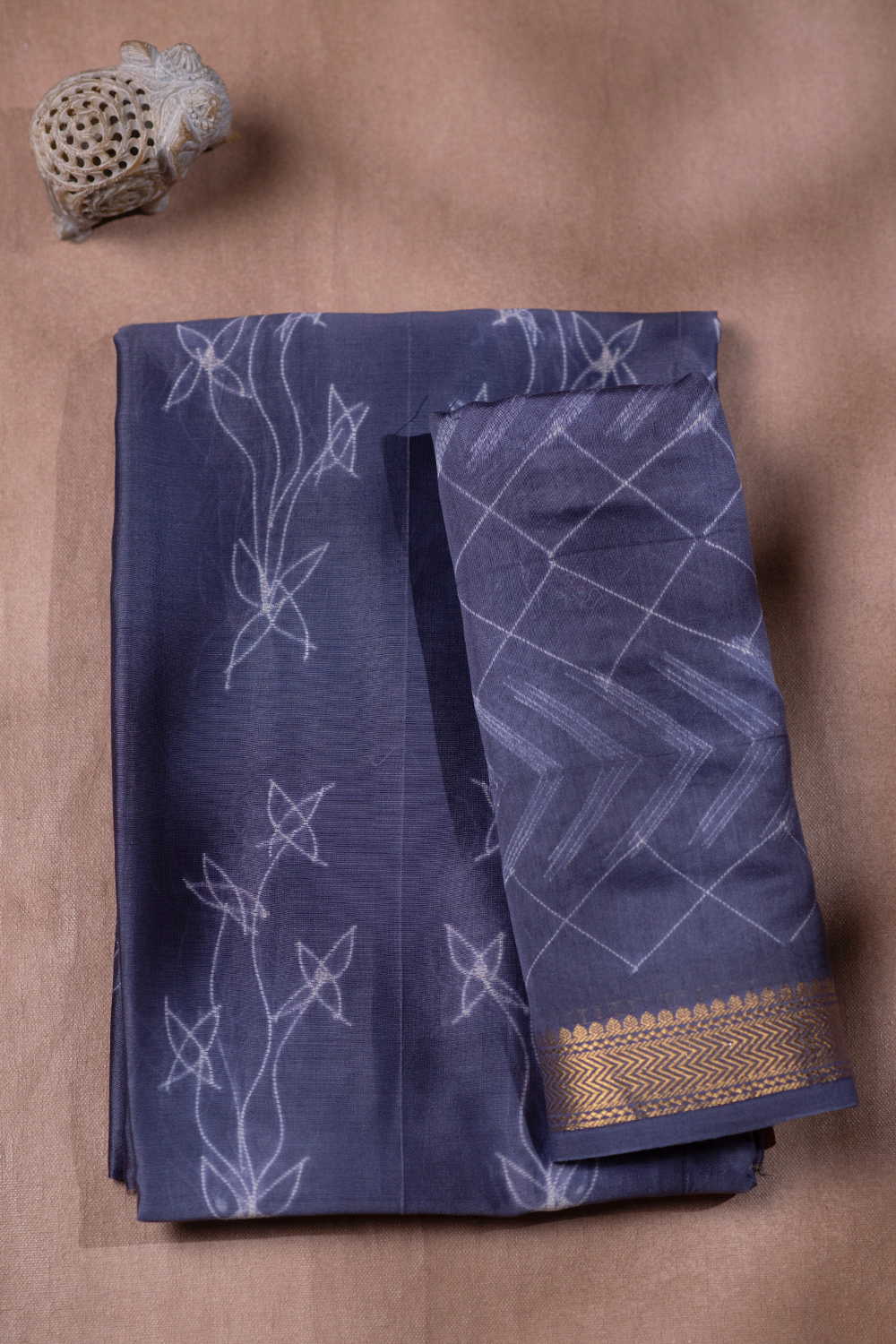Unstitched Suits - Matkatus 