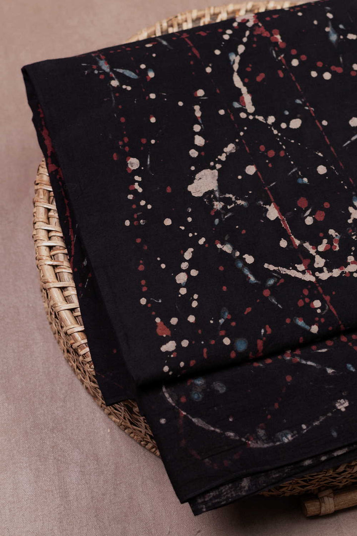Ajrak Fabrics - Matkatus