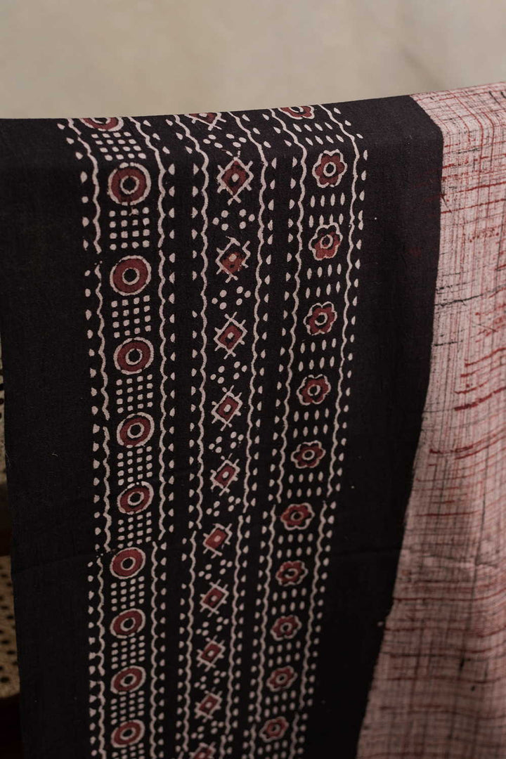 Cotton Fabrics-Matkatus