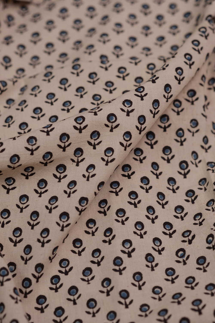 Cotton Fabric - Matkatus 