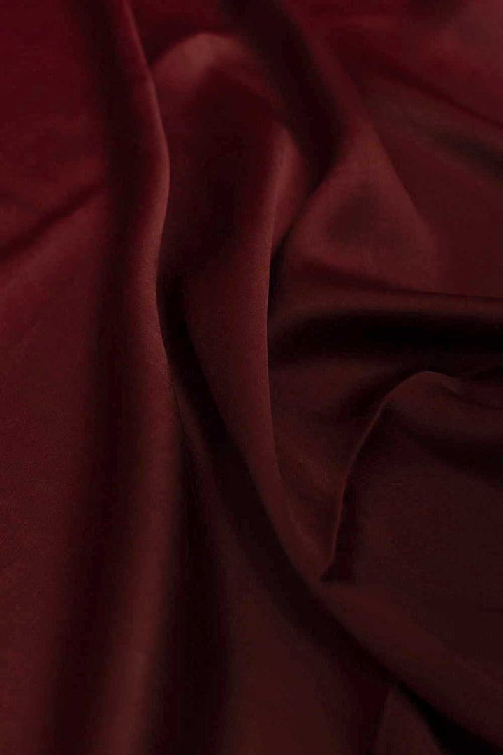 Silk Fabrics - Matkatus