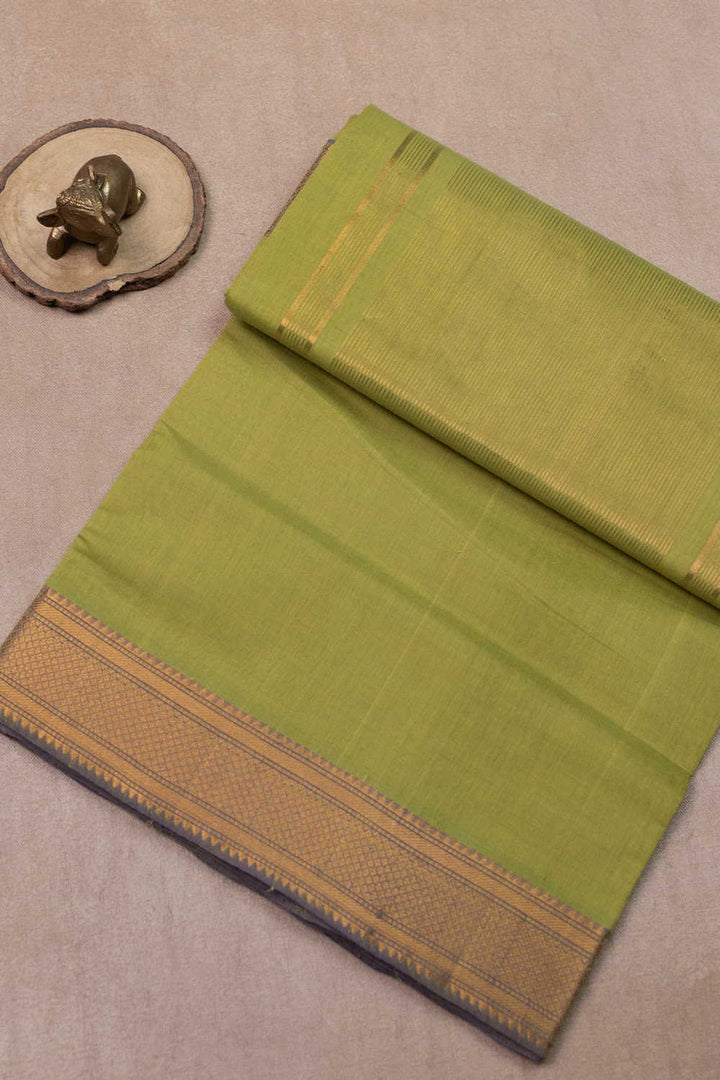 Saree - Matkatus 