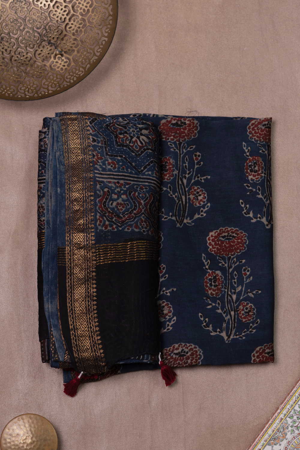 Top and Dupatta - Matkatus 