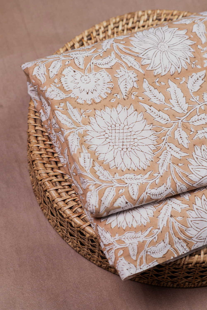 Block Printed Fabric - Matkatus 
