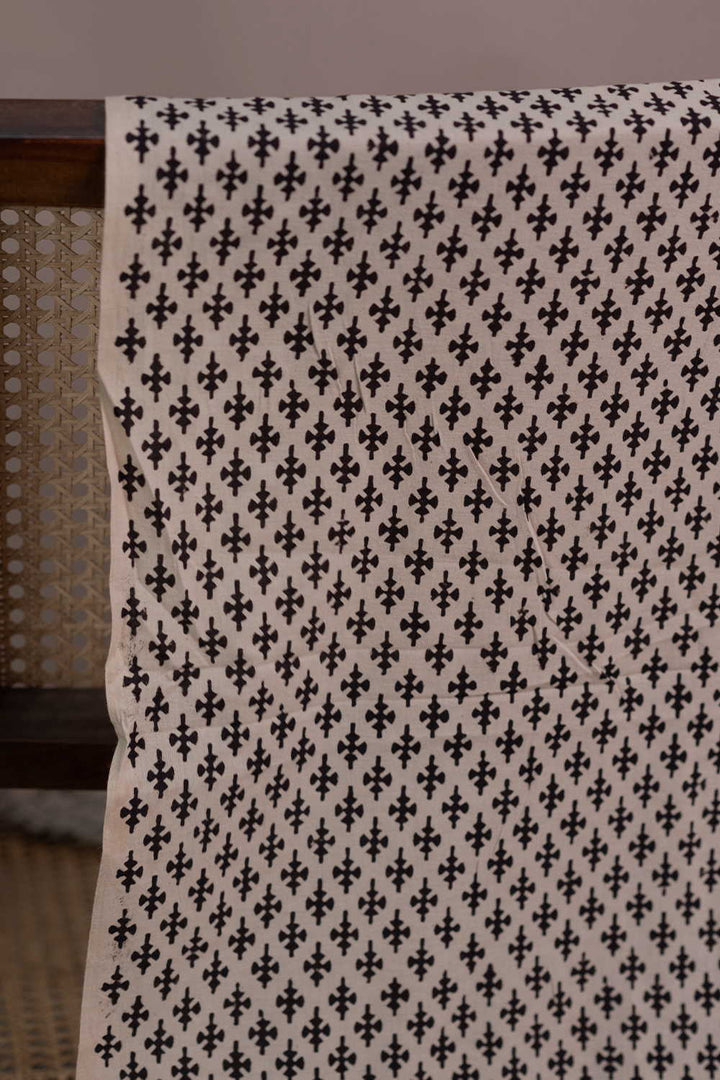 Block Printed Fabric-Matkatus 