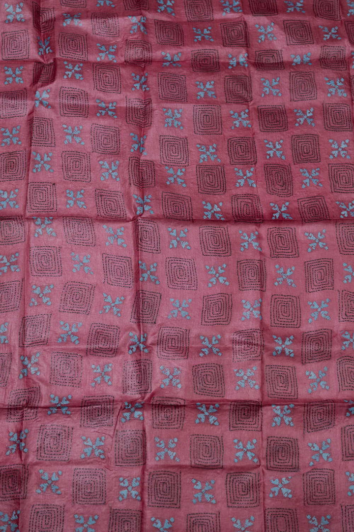 Embroidered Blouse - Matkatus