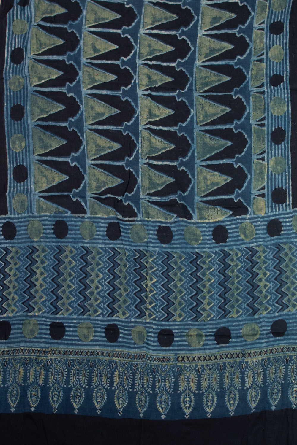 Ajrak Cotton Dupatta - Matkatus 