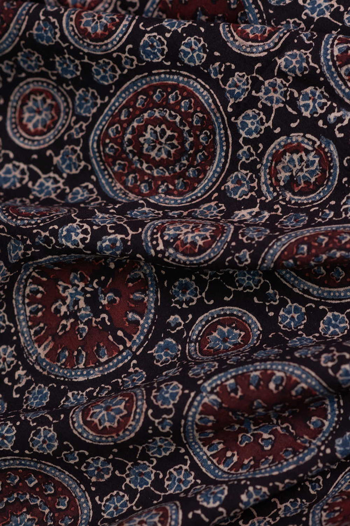 Block Printed Fabric - Matkatus 