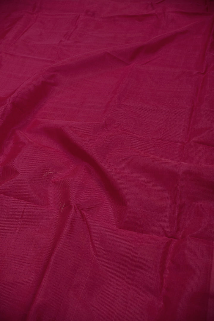 Sarees - Matkatus 