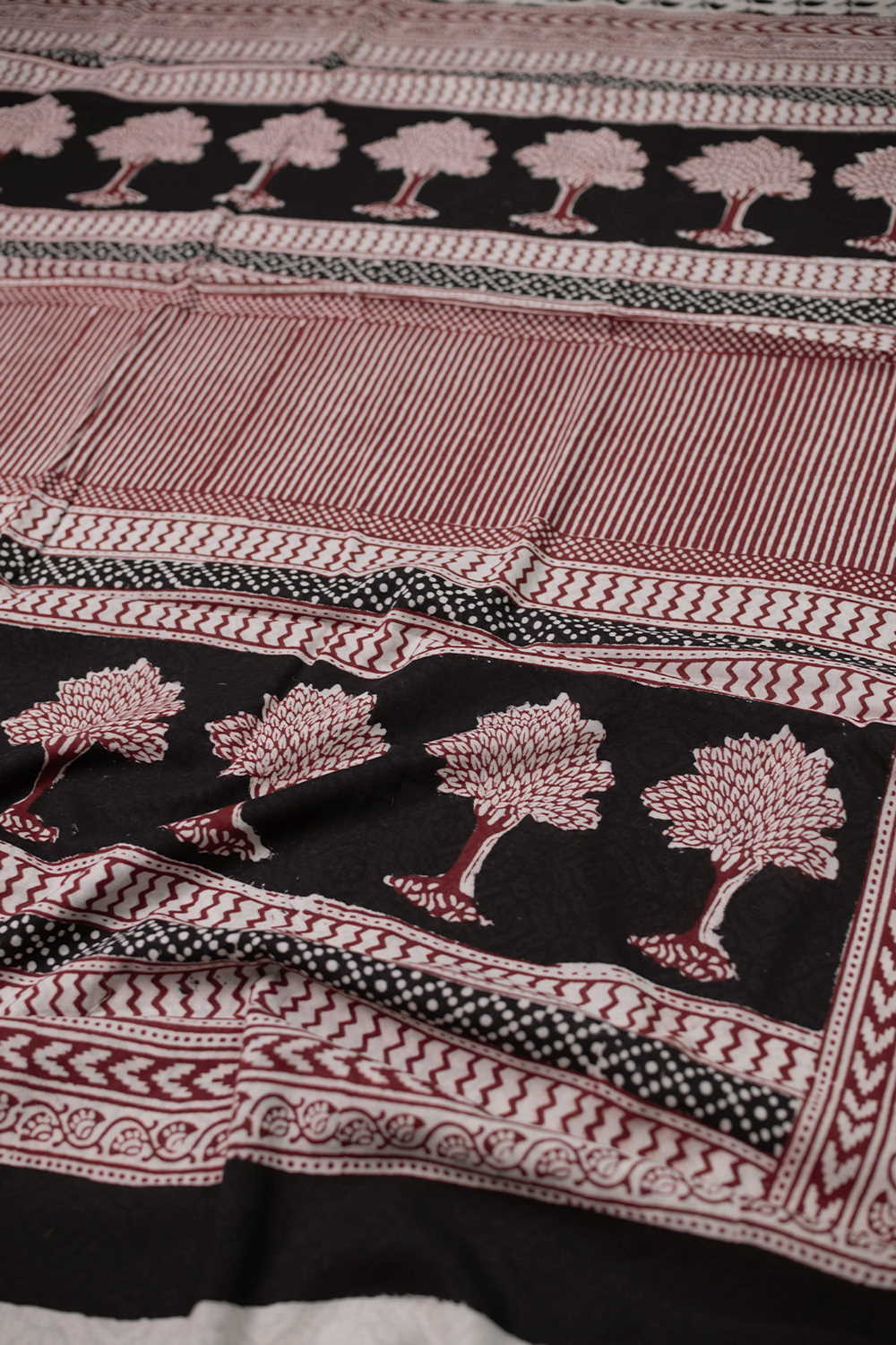 Sarees-Matkatus 