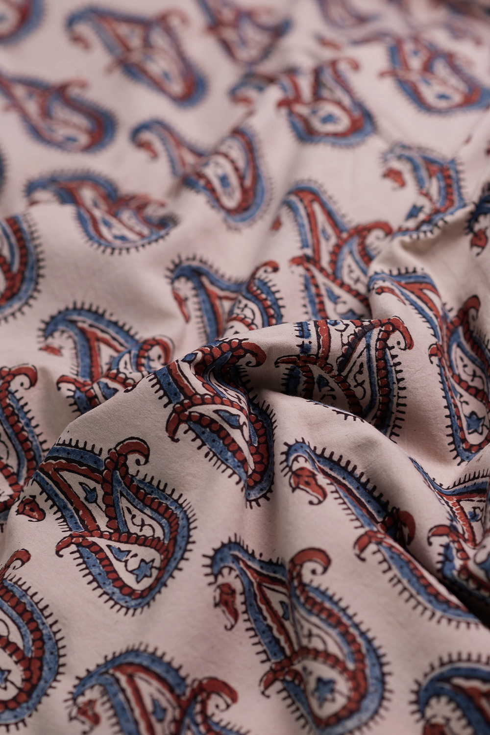 Block Printed Cotton Fabric - Matkatus 