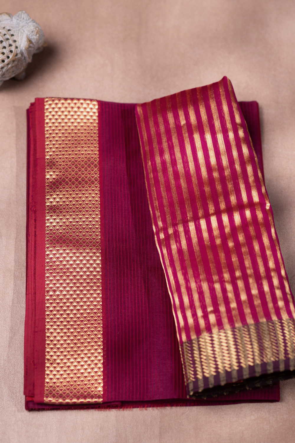 Top & Dupatta - Matkatus 